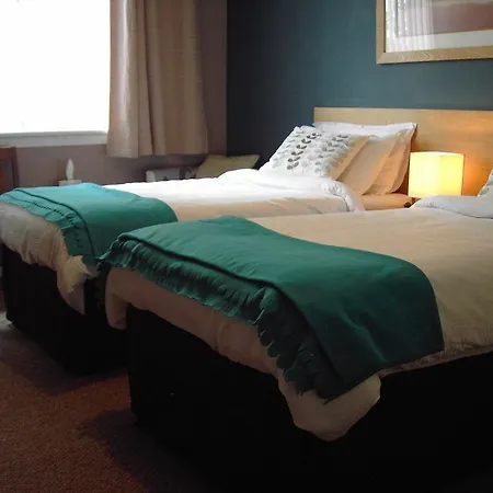 Azalea House Bed & Breakfast