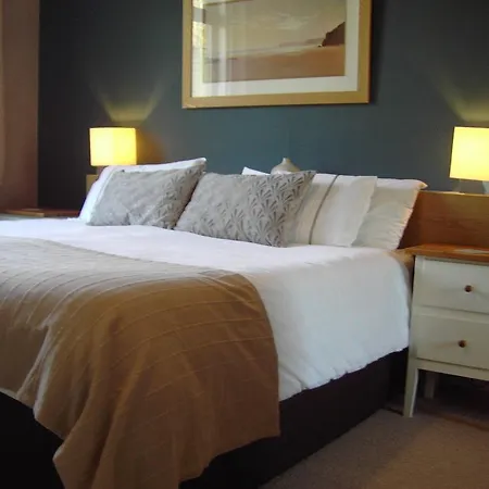 Azalea House Bed & Breakfast Glasgow