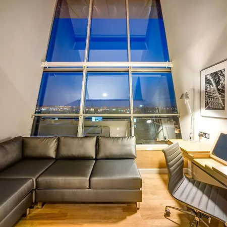 Apex Of 4* Glasgow