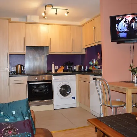Apartment Spacious City Centre *