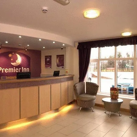 Premier Dumbarton/ Loch Lomond Dumbarton
