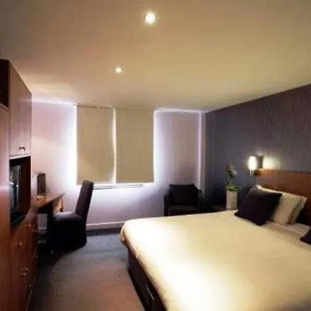 Hotel Park Centre By Radisson 4*