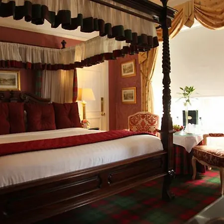 Dalmeny Park House