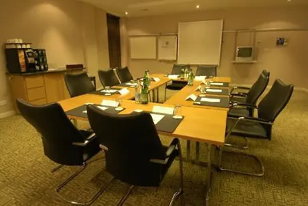 Premier Centre South Hotel 3*