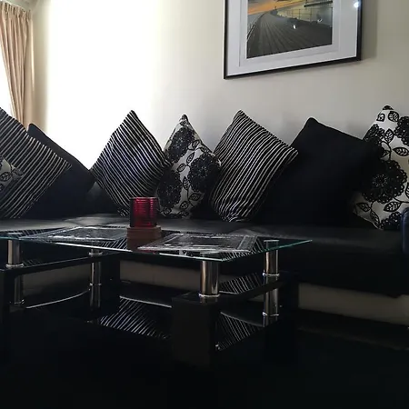 Apartment Kumar Suites Hanson Park Glasgow