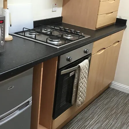 Kumar Suites Hanson Park * Glasgow