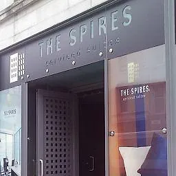 The Spires Serviced Lägenhet *