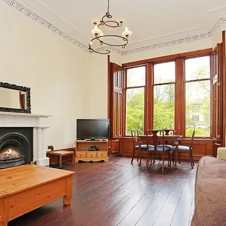 Broompark House Apartment
