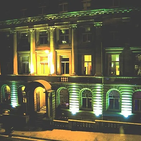 Arthouse - Newly Refurbished 4*