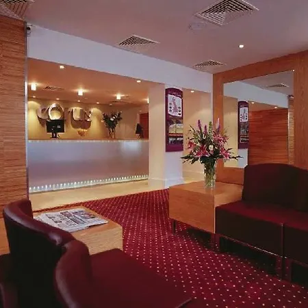 Premier Centre - Argyle Street