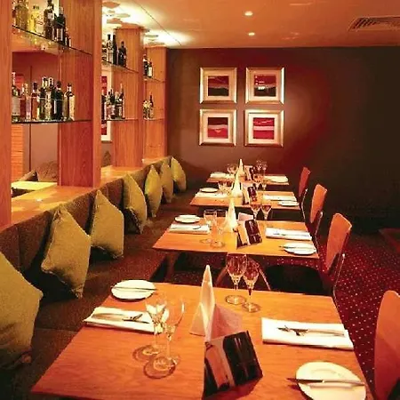 Premier Centre - Argyle Street Hotel