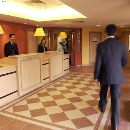 Hotel Campanile Secc Hydro 3*