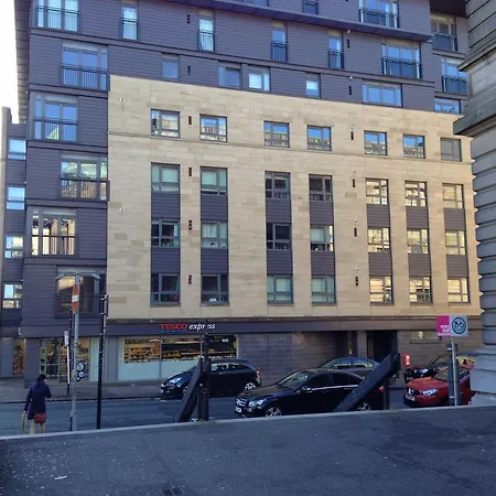 Charing Cross Apartment
