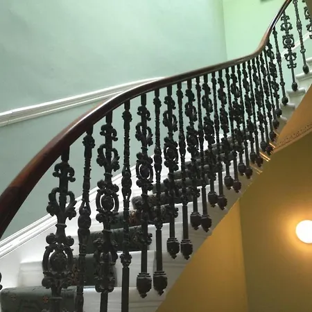 Principal - Crown Circus Duplex Apartment *