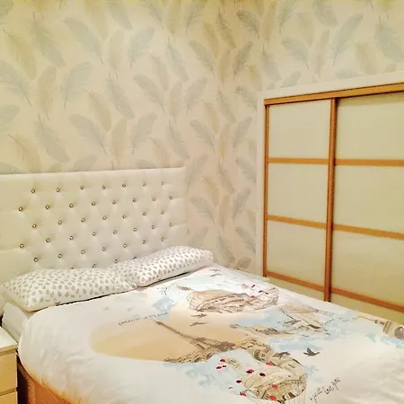 City Center Flat With Parking *
