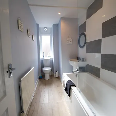 Premier - Crathie View 格拉斯哥