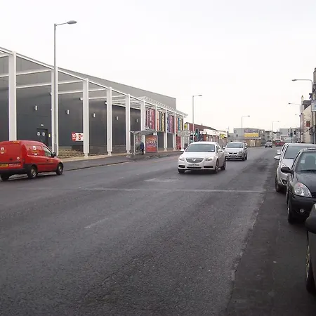 My House Barrowland A With Free Parking Glasgow