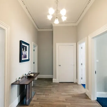 Allison Executive Lets Appartement