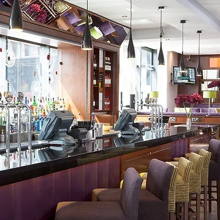 Hotel Leonardo Royal 4*