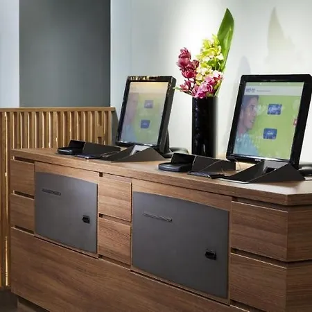 Hotel Park Centre By Radisson 4*