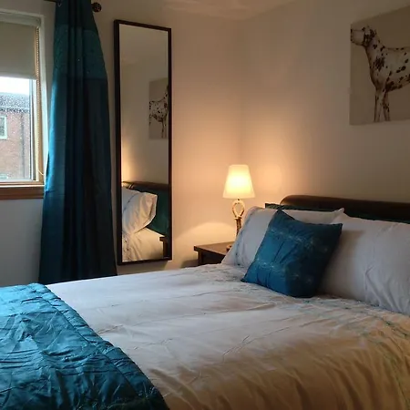 Hotel Clyde Waterfront 3*