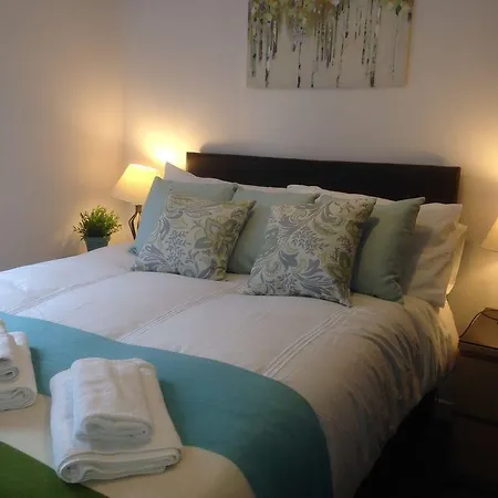 Clyde Waterfront 3*