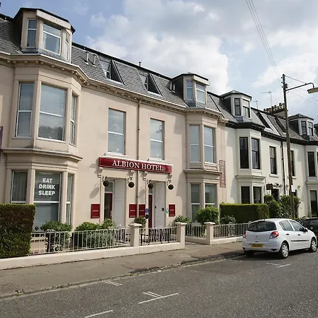 Albion Hotell 3*