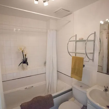 Дом отдыха Hampden House