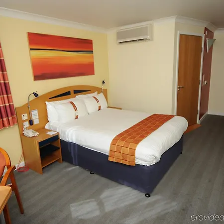 Express - Glasgow Airport By Ihg 3*