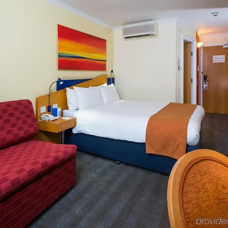 Express Riverside By Ihg