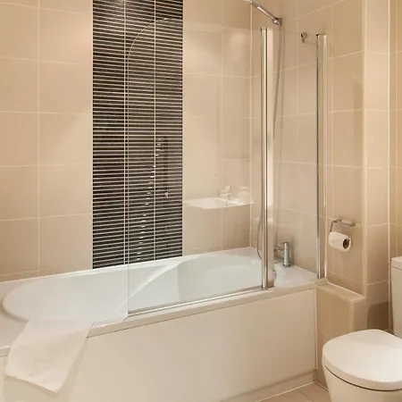 Premier Hotel