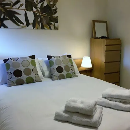 Hotel Clyde Waterfront 3*