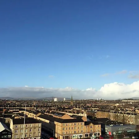 Hotel Clyde Waterfront 3*