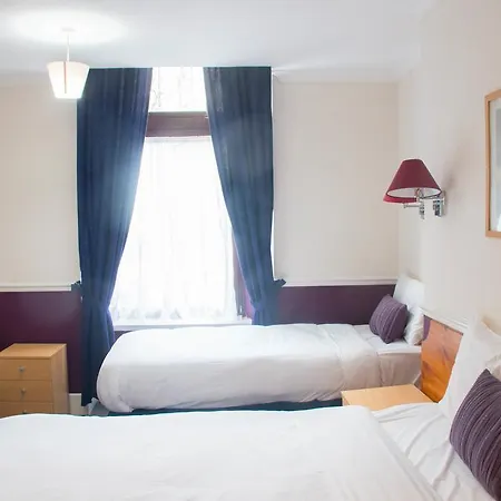 The Willow Hotel