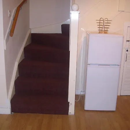 My House Barrowland A With Free Parking *