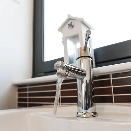 Diamond - Lochview Apartment *
