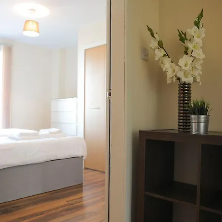 Diamond - Lochview Apartment *