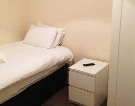The Redhurst Glasgow Мини-отель Giffnock