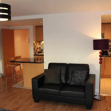 Executive 7 Apartment