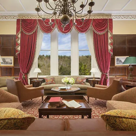 Crossbasket Castle & Restaurant Отель