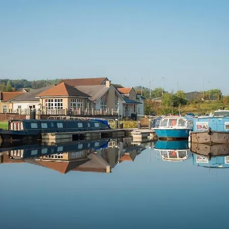 The Boat House 3* Kilsyth