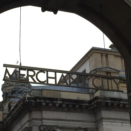 Principal - Merchant *