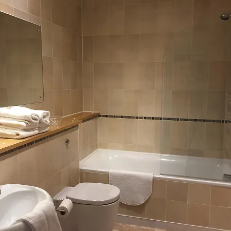 Principal - Merchant * גלאזגו