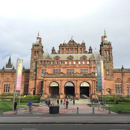 Apartment Principal - Crown Circus Duplex Glasgow