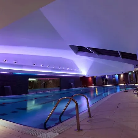 Отель Parklands & Country Club 4*