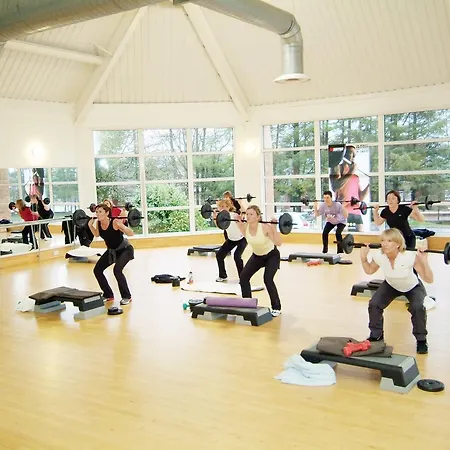 Отель Parklands & Country Club 4*