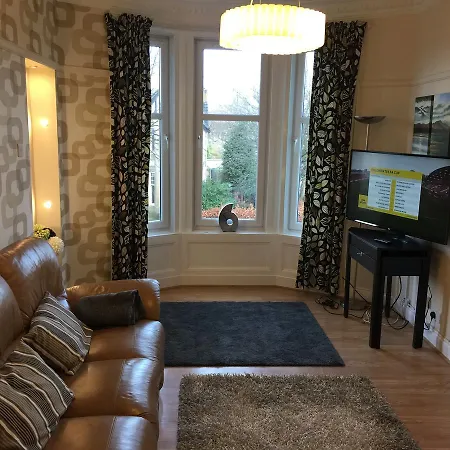 Scotstoun 1 Bed Flat Lägenhet