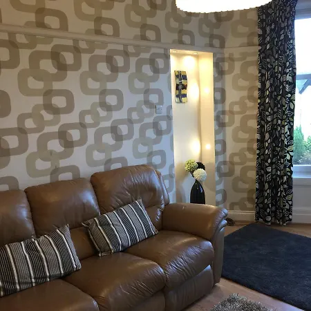 Scotstoun 1 Bed Flat Lägenhet