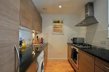 Executive 7 Apartment *