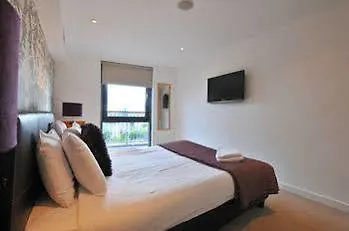 Executive 7 Apartment